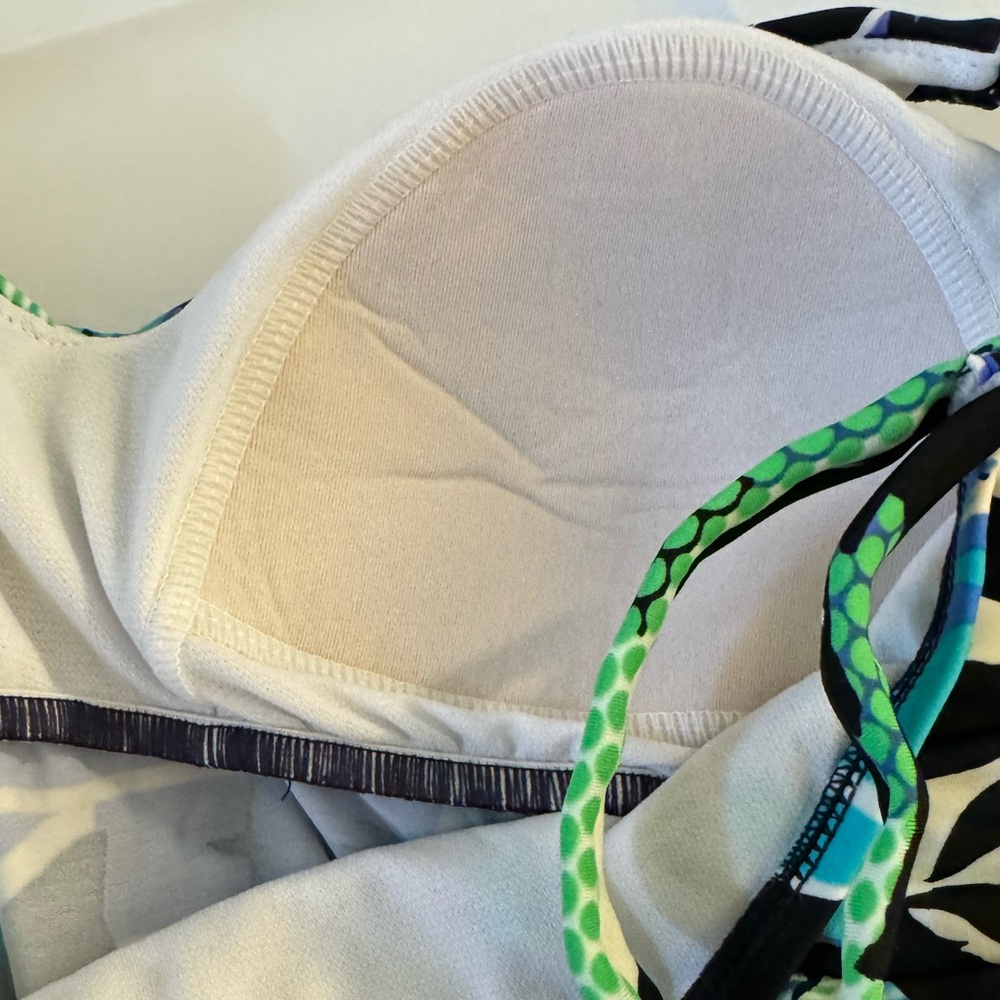 Paradise Bay Tankini Swimsuit Top - Picture 6 of 6